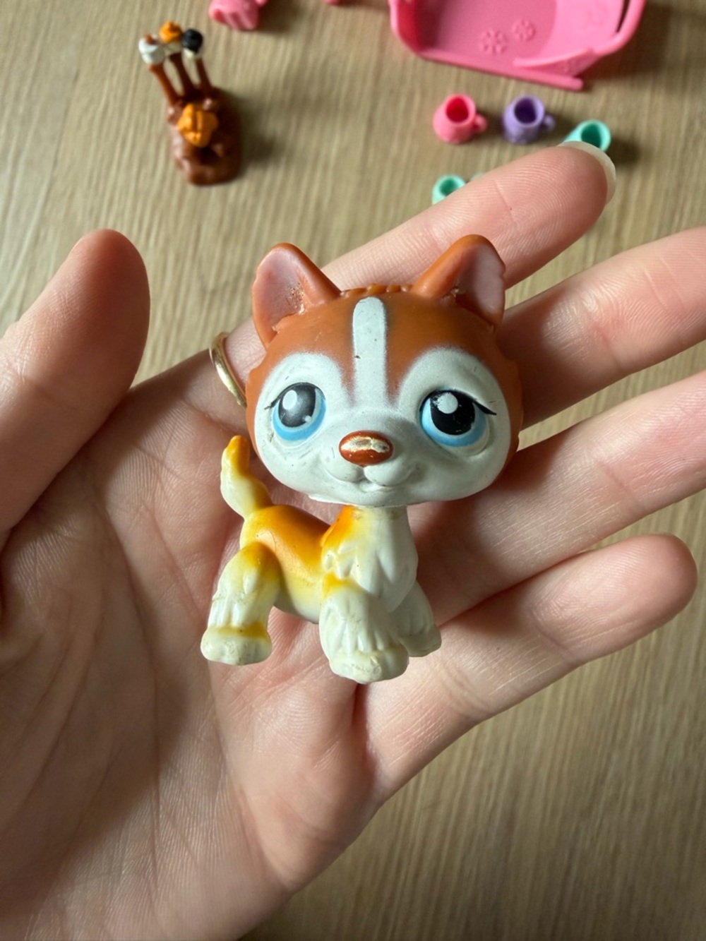 Littlest Pet Shop #341 husky arctic adventure